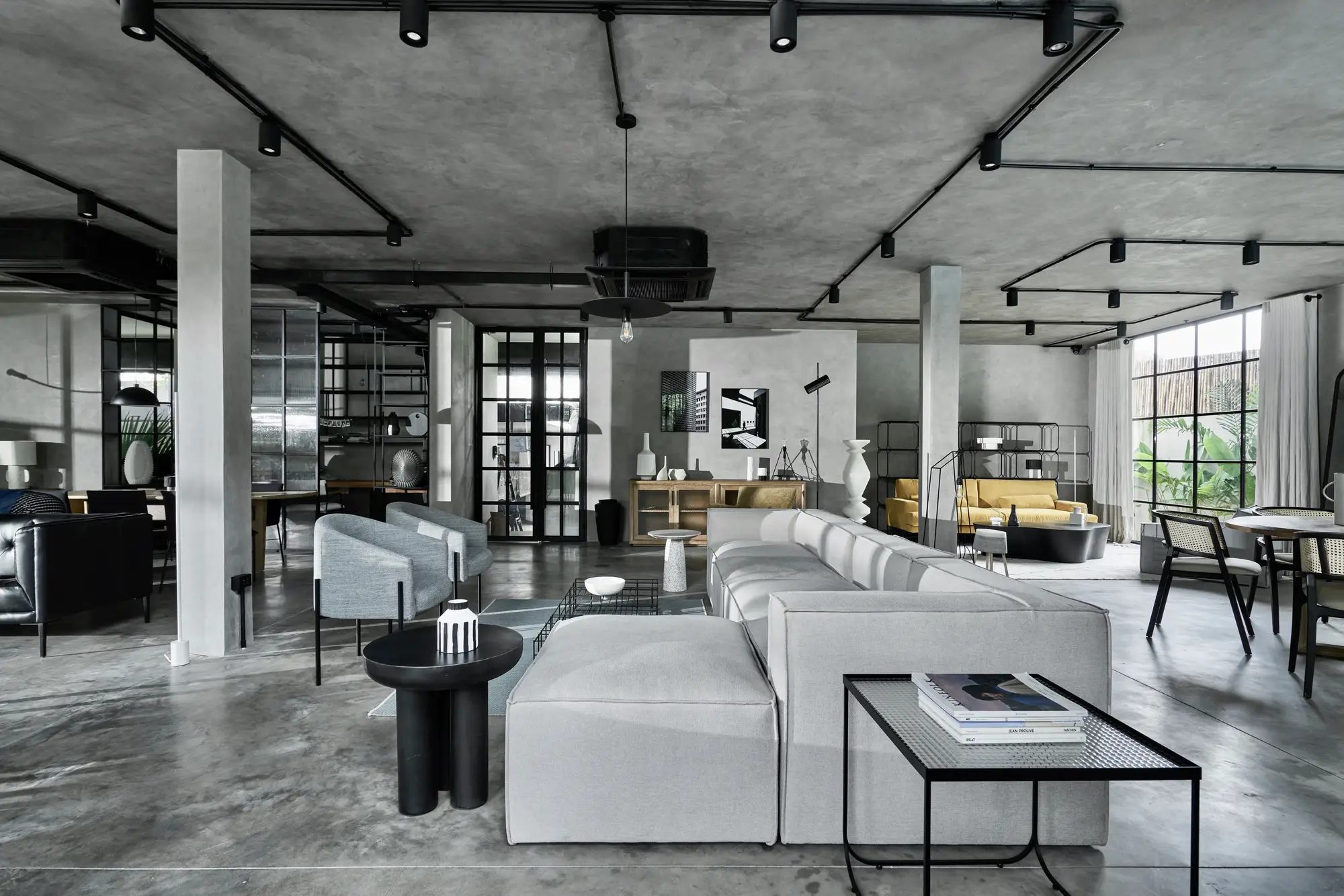Momentum Living Showroom by StudioDuo