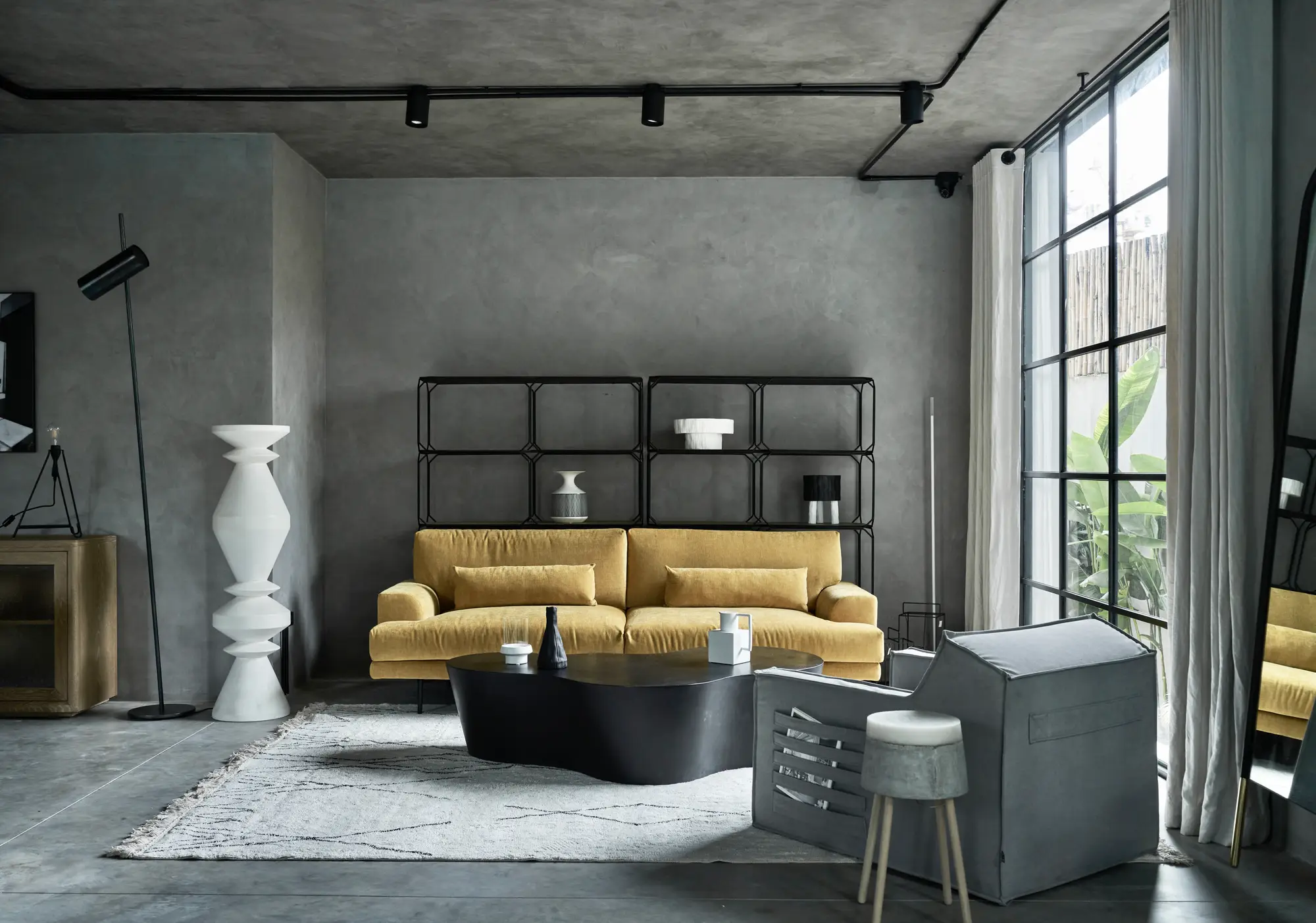 Momentum Living Showroom by StudioDuo