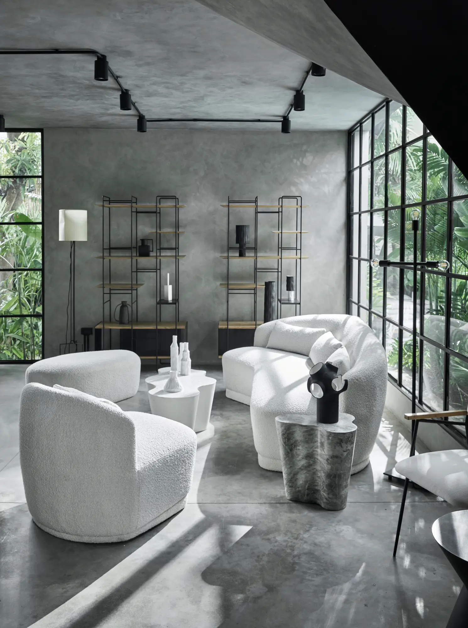Momentum Living Showroom by StudioDuo