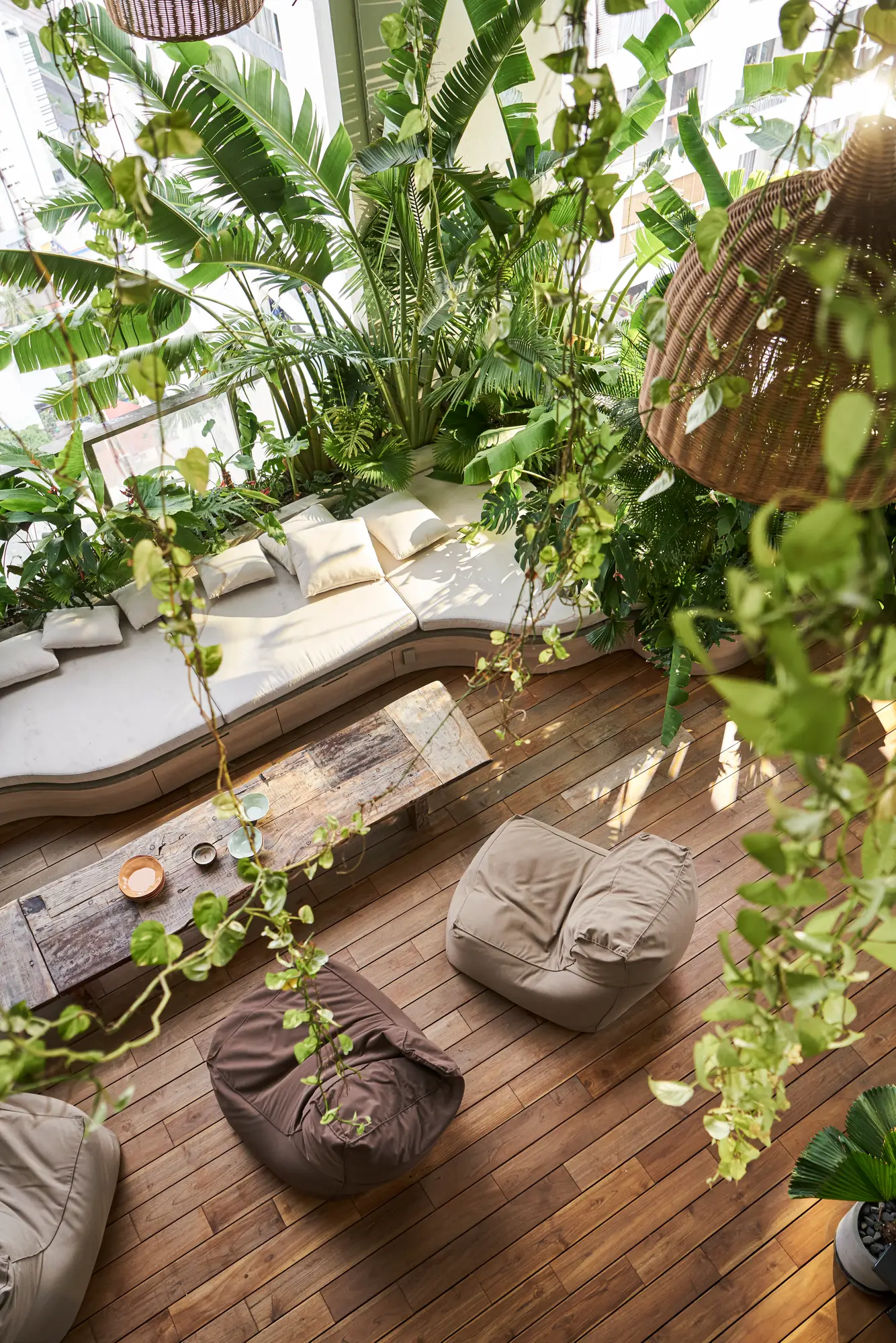 Tropical Penthouse by StudioDuo, Ho Chi Minh City, Vietnam